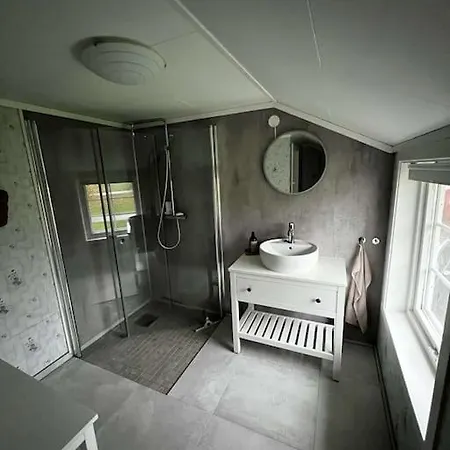Unique House With Private And Spacious Outdoor Area Holiday home Spangereid